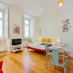 Cathedral Apartment *